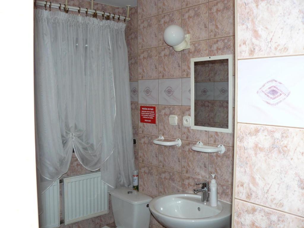 Piaseczno Willa Staropolska Habitación foto